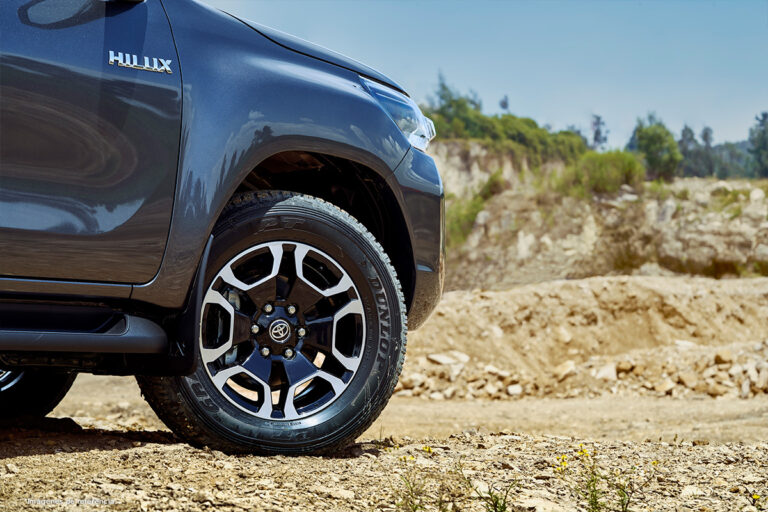 HILUX-2023-SPEC-01