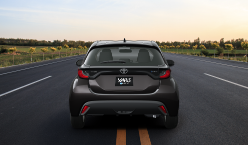 Toyota Yaris HB exterior 3